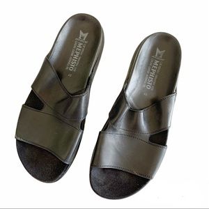 Mephisto Black Leather Sandals